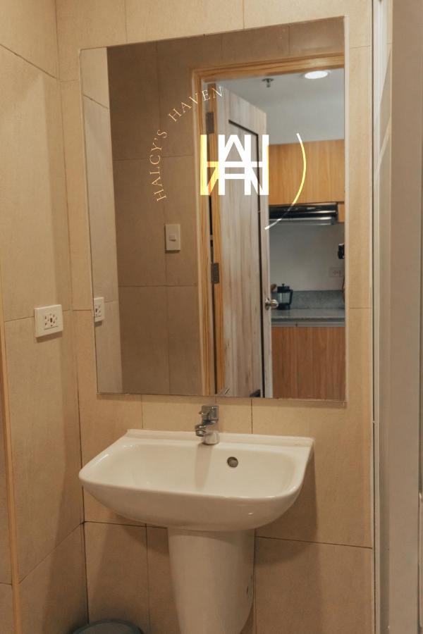 Halcy'S Haven, Studio Condo At The Heart Of Davao Exterior photo